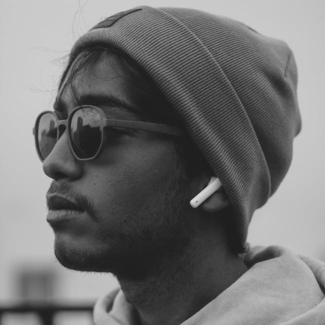 Samsung Galaxy Buds2 Pro True Wireless Earbuds 3