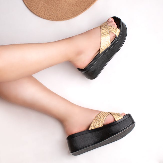 Bay Women Anklet Heeled Sandal Gold 4-inch 3