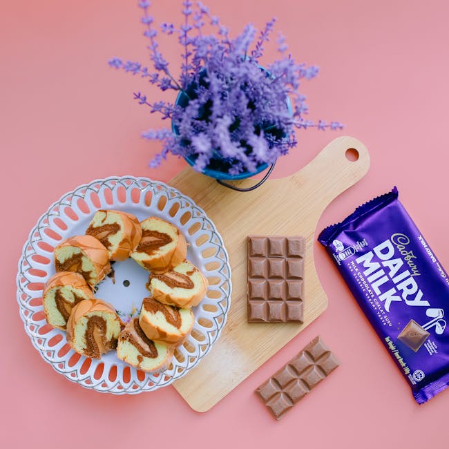 Cadbury Dairy Milk Chocolate Bar 165g 1